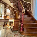 Le Petit Chateau Bed & Breakfast 3*