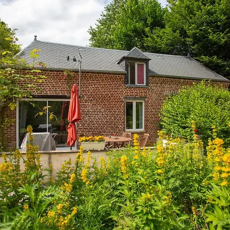 Bed and breakfast Le Petit Chateau Saint-Michel (Aisne)