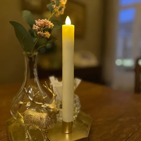 Le Petit Chateau Bed & Breakfast 3*