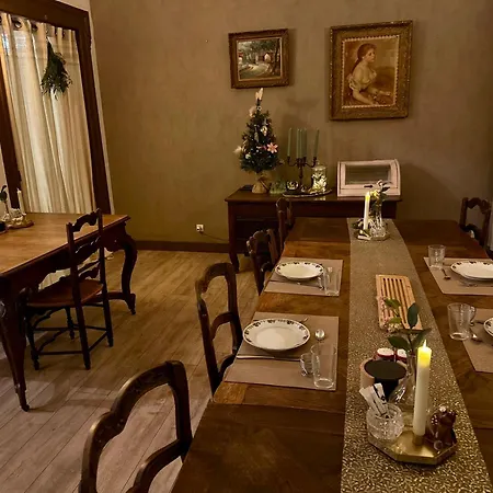Le Petit Chateau 3*