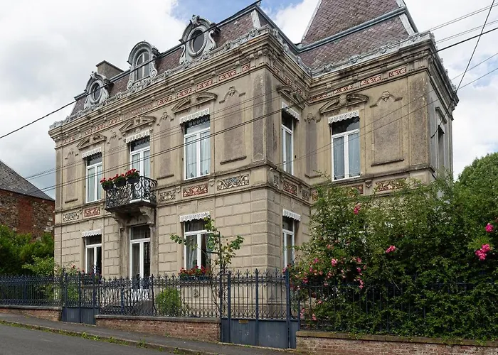Bed & Breakfast Le Petit Chateau Saint-Michel (Aisne)