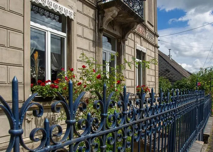 Bed and breakfast Le Petit Chateau Saint-Michel (Aisne)