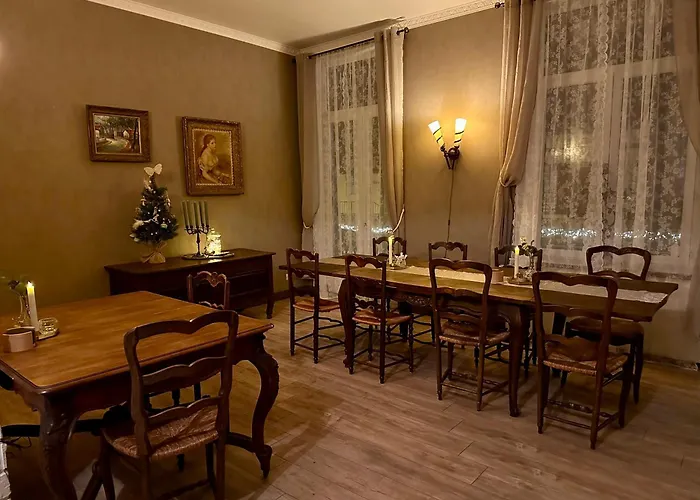 Le Petit Chateau 3* Saint-Michel (Aisne)